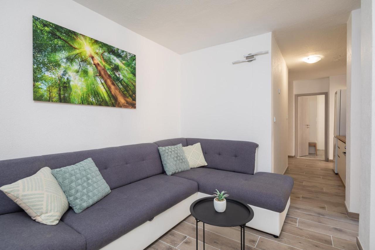 River Park Apartments Omiš Exterior foto
